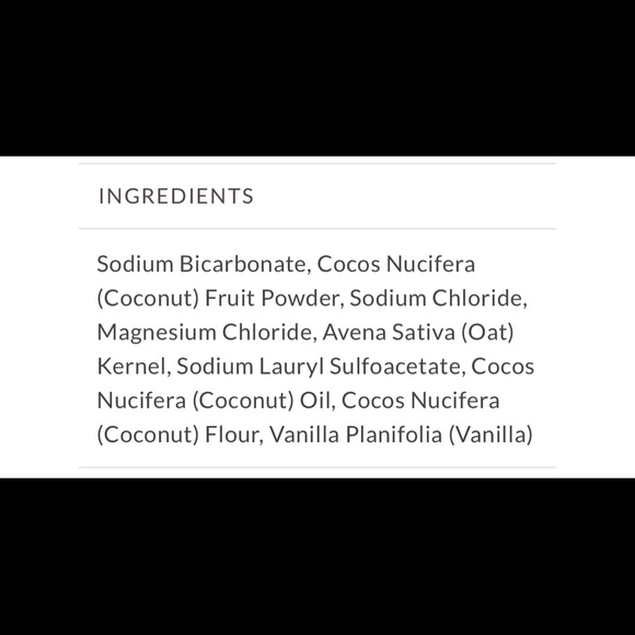 Bathorium Mineral Milk Bath in Vanilla and Coconut Scent - Picture 2 of 3